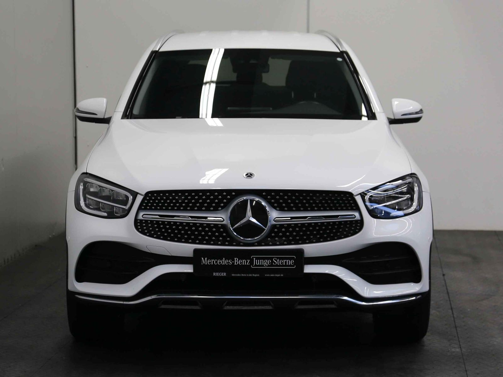 Mercedes-Benz GLC 300 de 4M AMG - Samsaru's Car Outlet