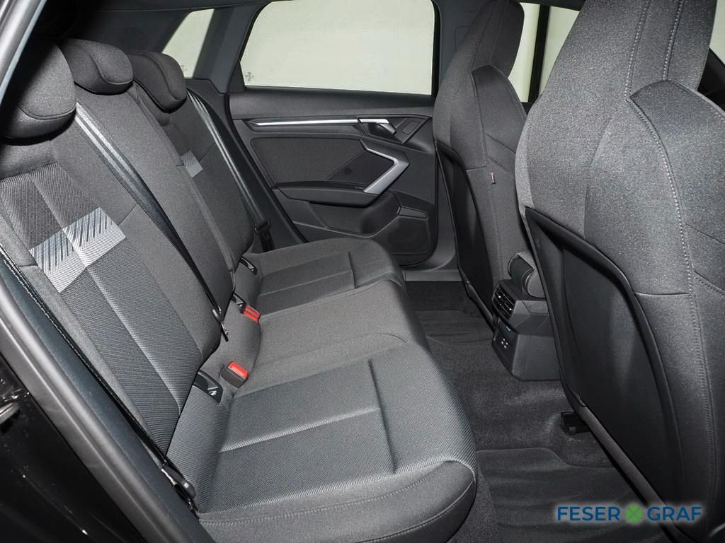 Audi A3 Sportback advanced 30 TFSI S tronic ACC / LED