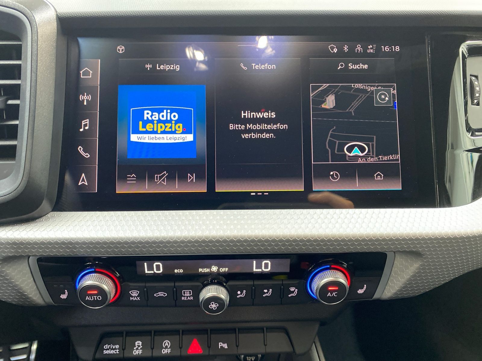 Audi A1 Sportback 40 TFSI S line S-tron - Samsaru's Car Outlet