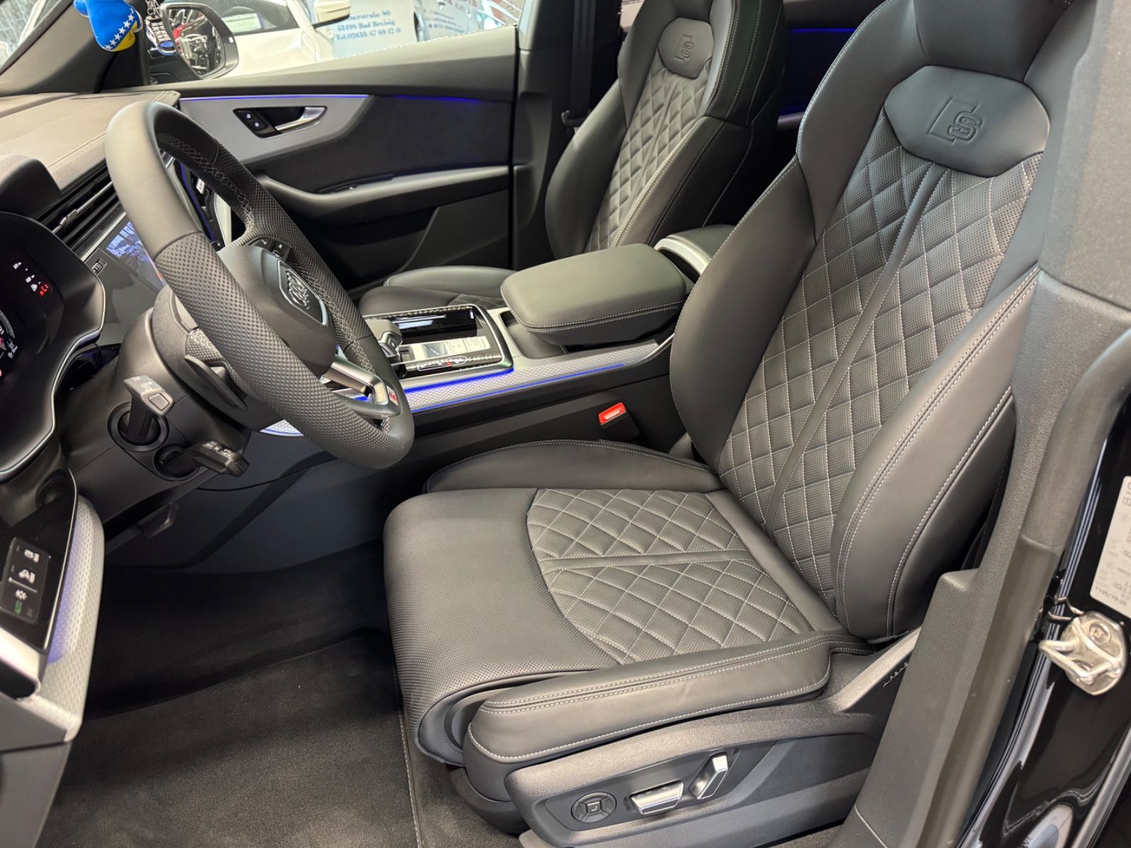 Audi Q8 50TDI S-Line/Black/23zoll/Allradlenk.Pano/B&0