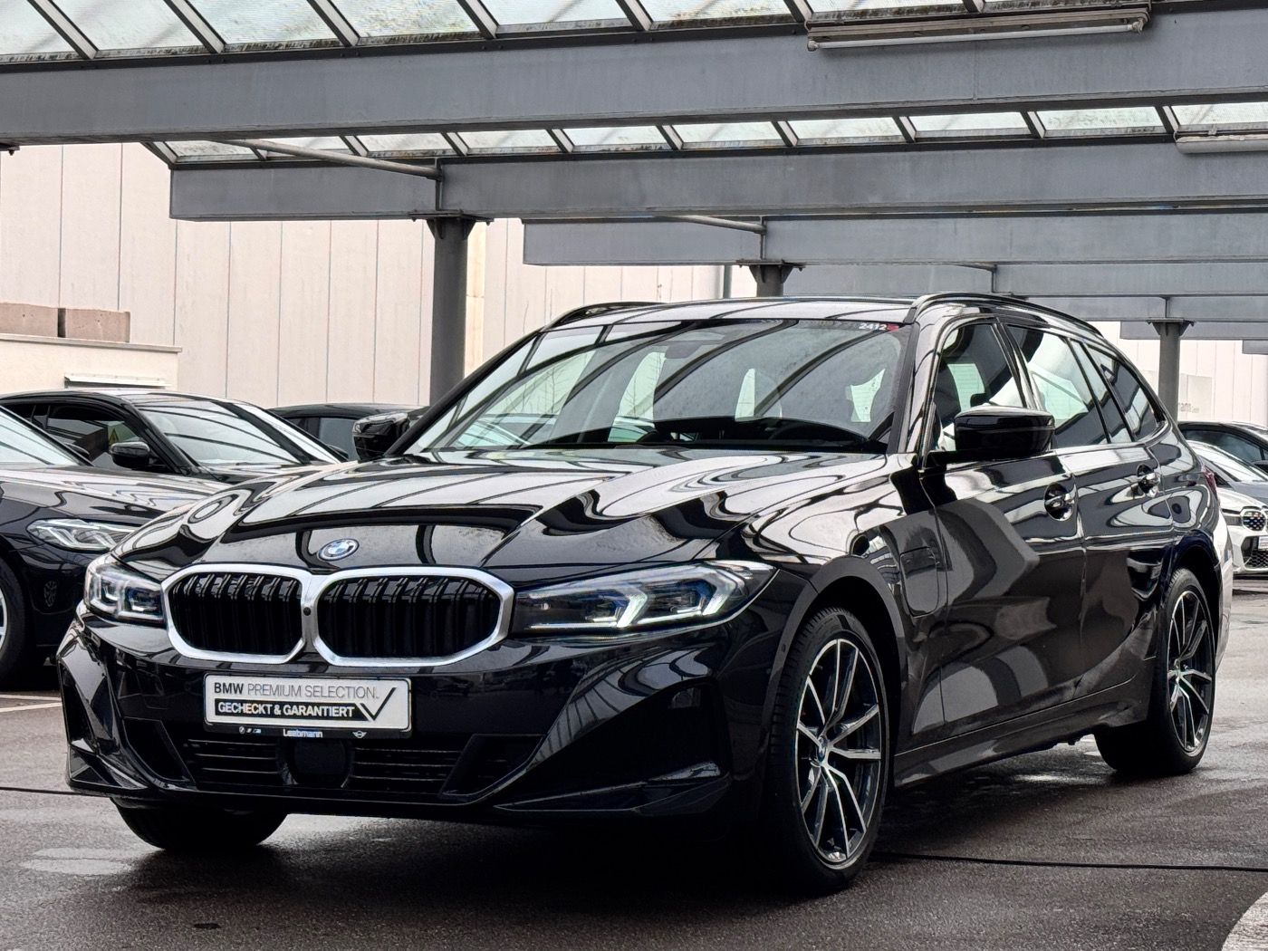 BMW 330e Touring AHK/InnoPaket GARANTIE bis 12/2029