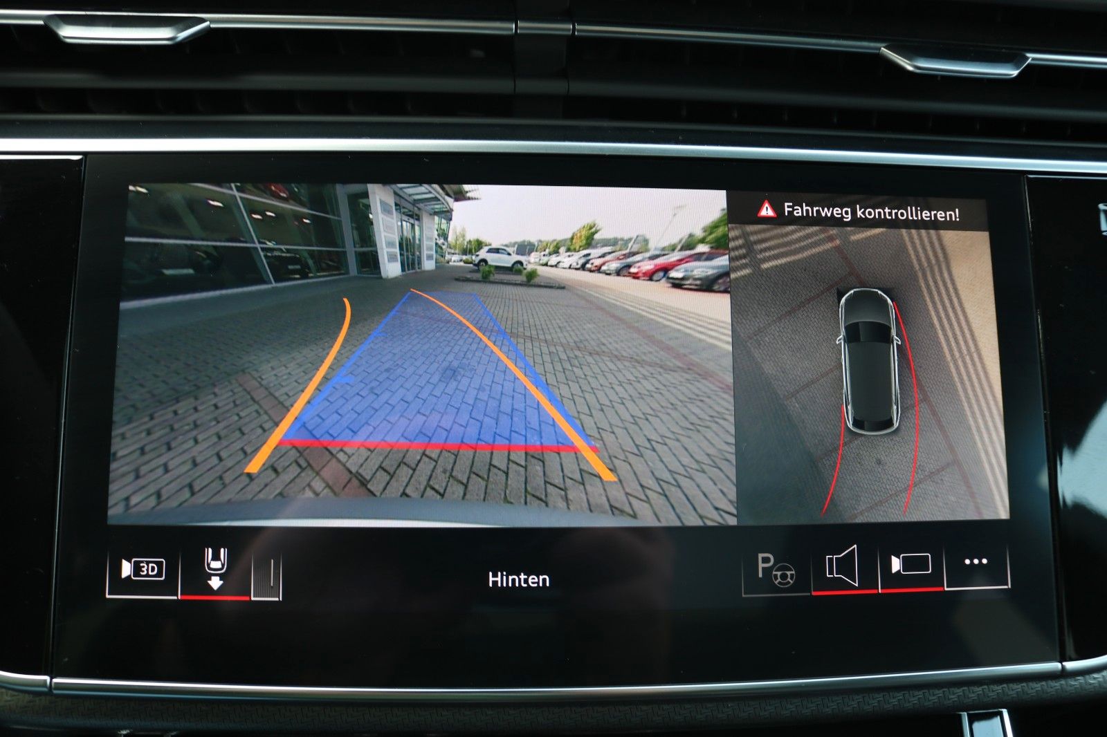 Audi RS Q8 /Pano/Keramik/Dynamic+/B&O/Massage/Matrix/