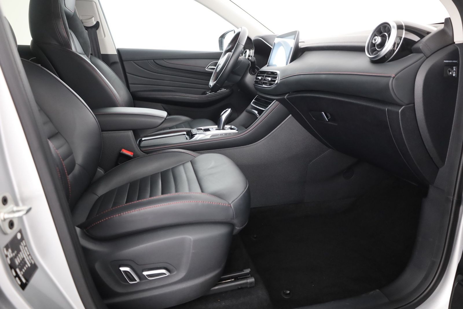 MG HS 1.5 T-GDI Luxury Aut. LED Navi Pano 360°