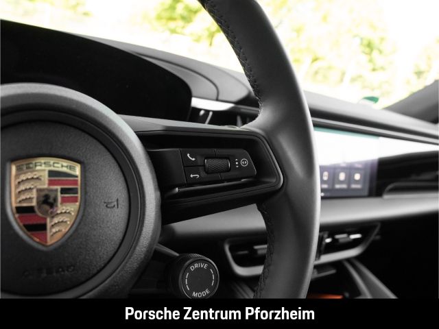 Porsche Macan 4 - Samsaru's Car Outlet