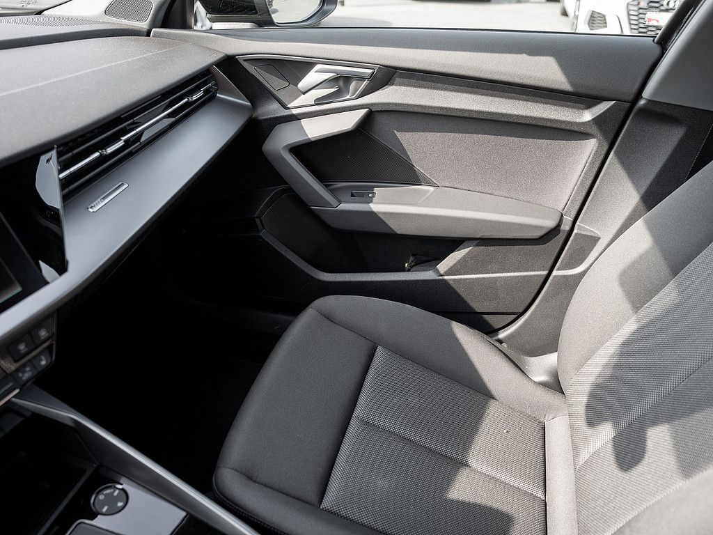 Audi A3 Sportback 40 TFSIe Alu PDC SHZ