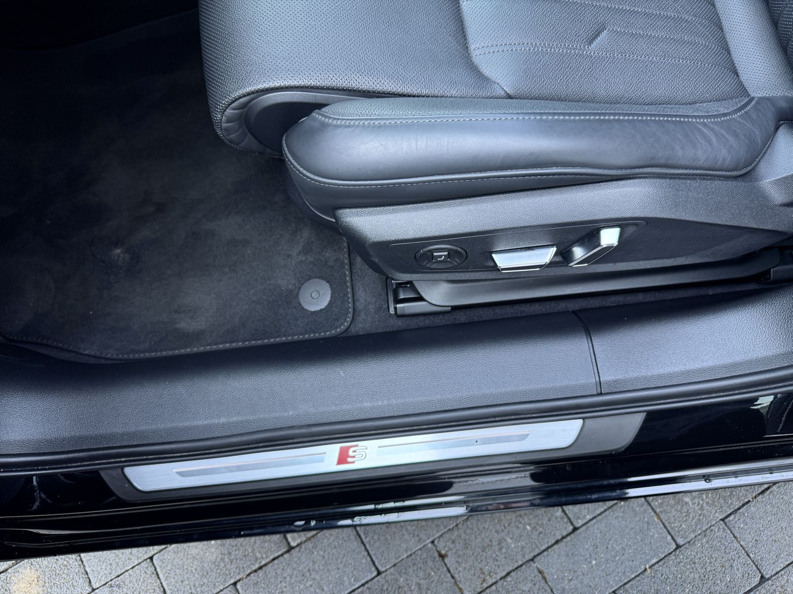Audi A6 quattro S line - Samsaru's Car Outlet