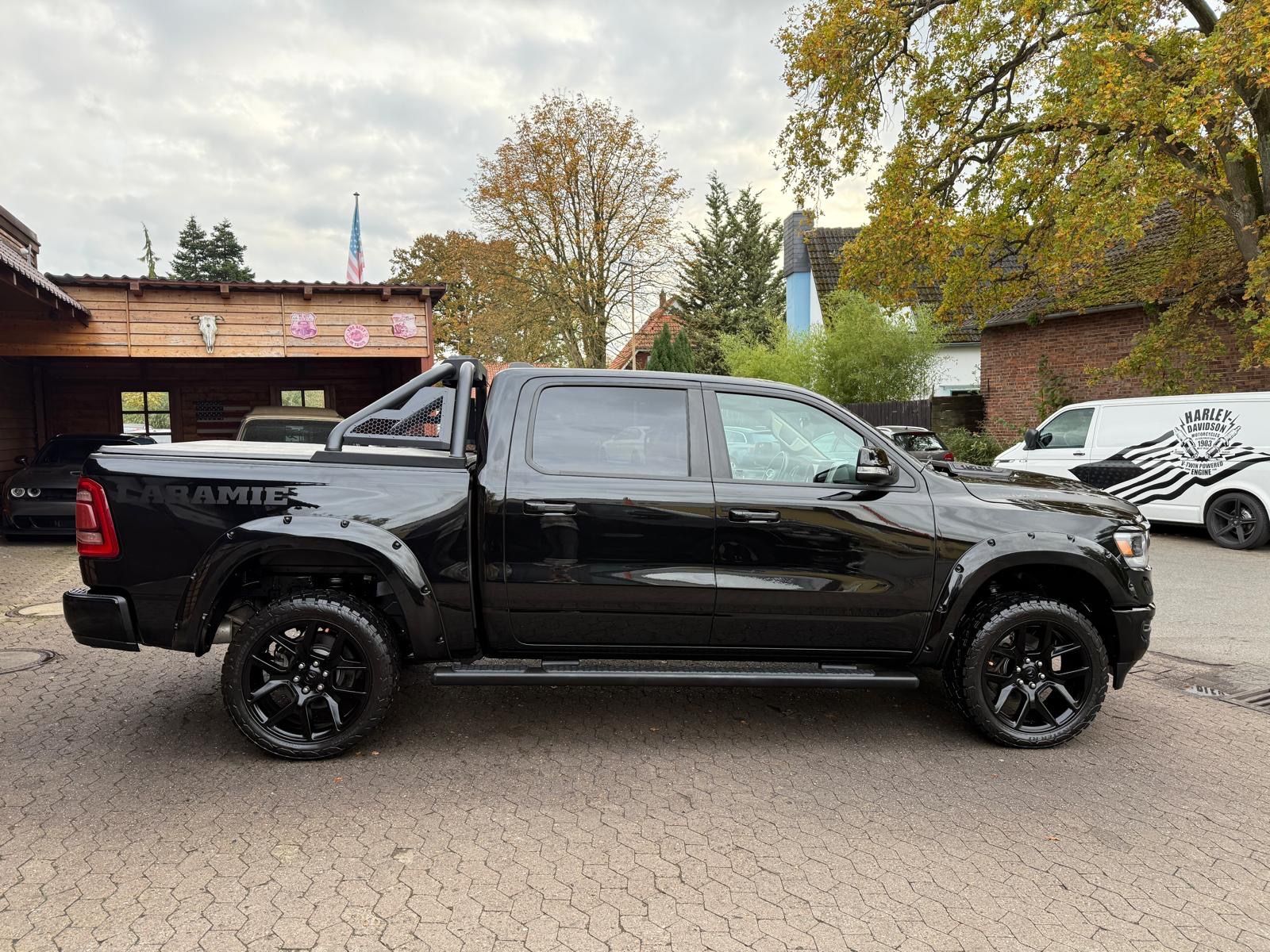 Dodge LPG*LARAMIE*OFFROAD*LIFT*AHK*NAVI*LED*GARANTIE*