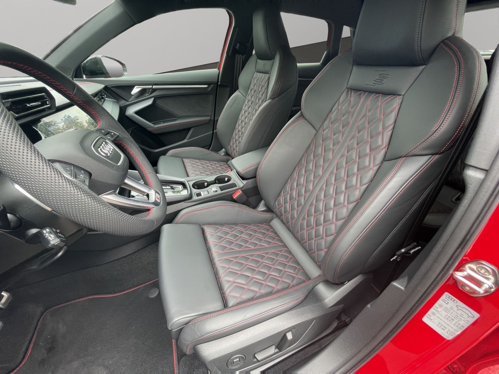 Audi A3 SB 45 TFSI e S line LED AHK Kamera Carplay