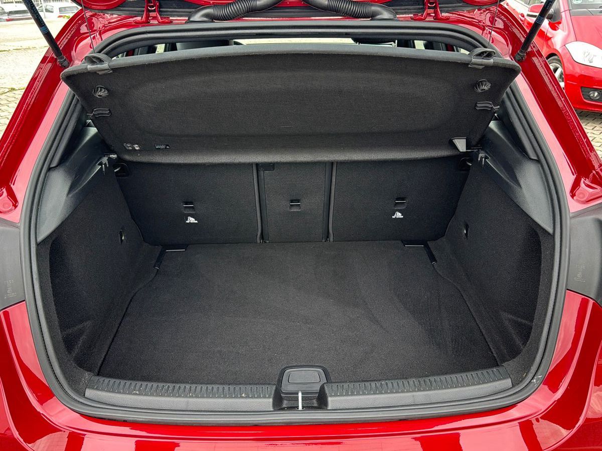 Mercedes-Benz A 180 d Progressive - Samsaru's Car Outlet