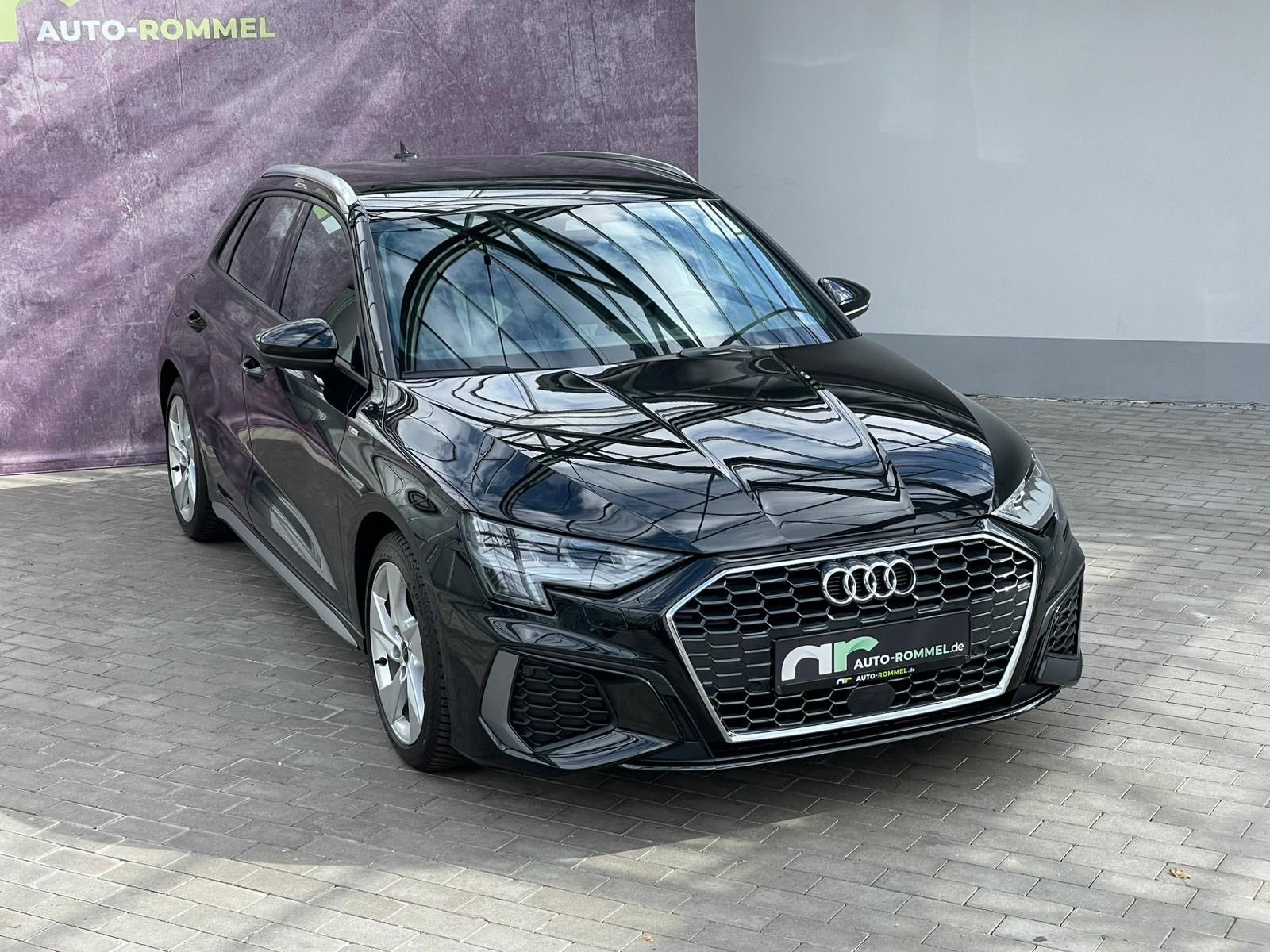Audi A3 Spb 35 TDI S-tronic S-Line Nav LED Assist 17"