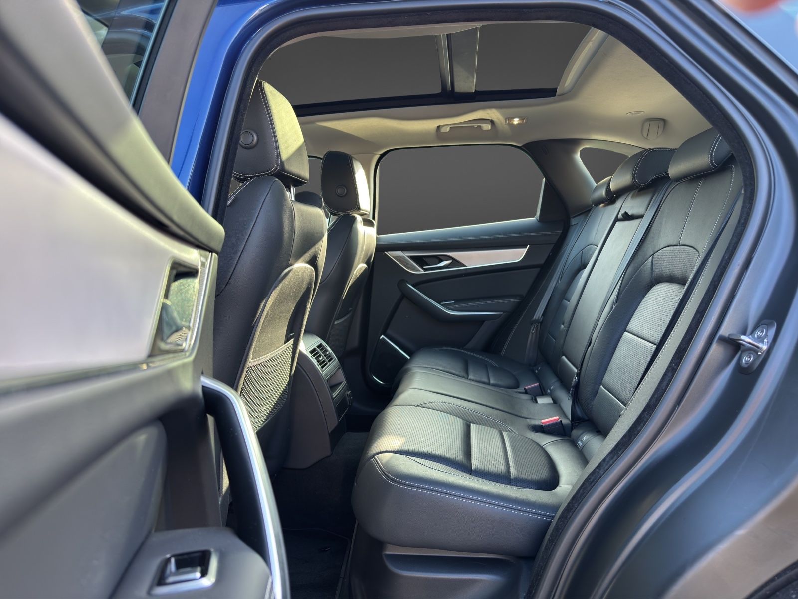 Jaguar F-Pace F-PACE R-Dynamic S AWD*Panorama*HuD*1H