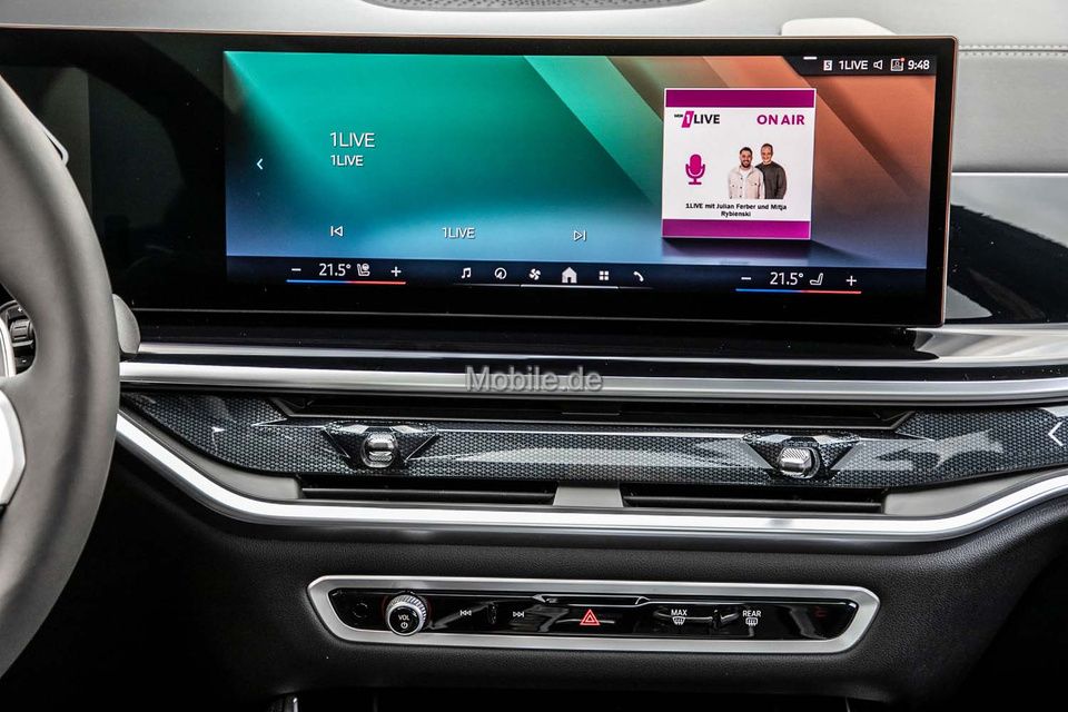 BMW X5 xDrive50e M Sport 360 HUD SHZ AHK Pano har/ka
