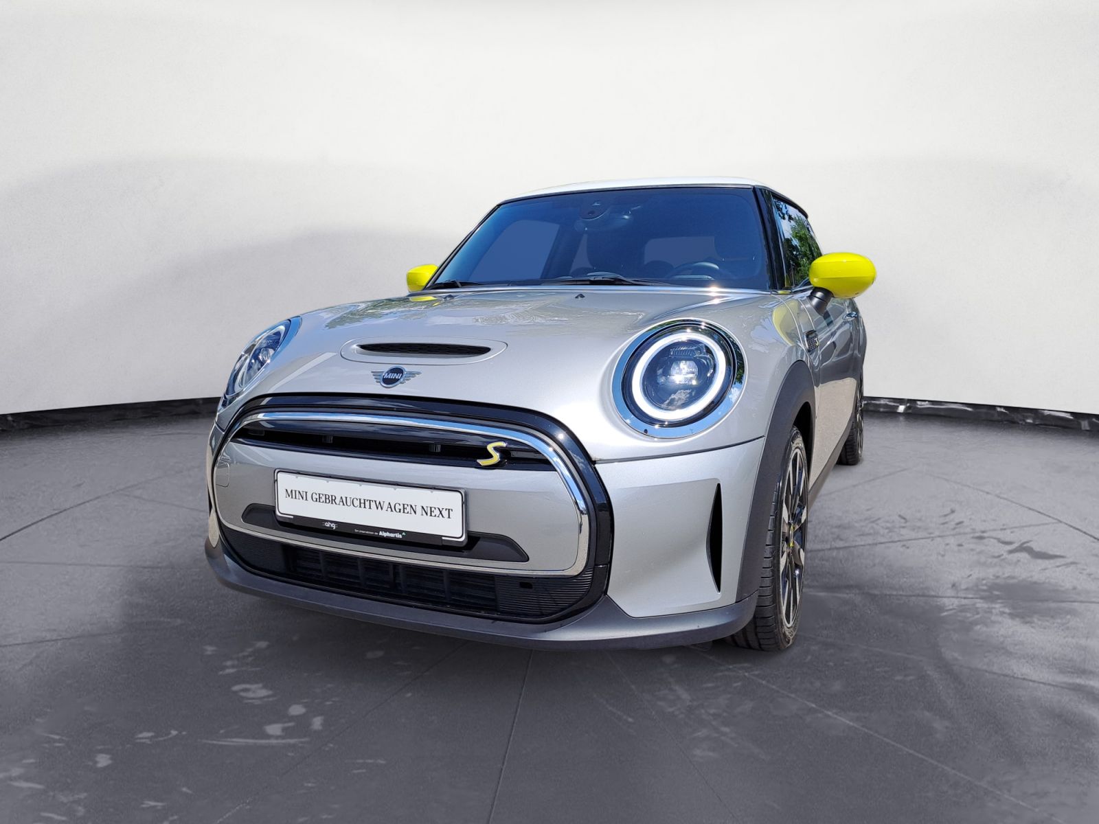 MINI Cooper SE - Samsaru's Car Outlet