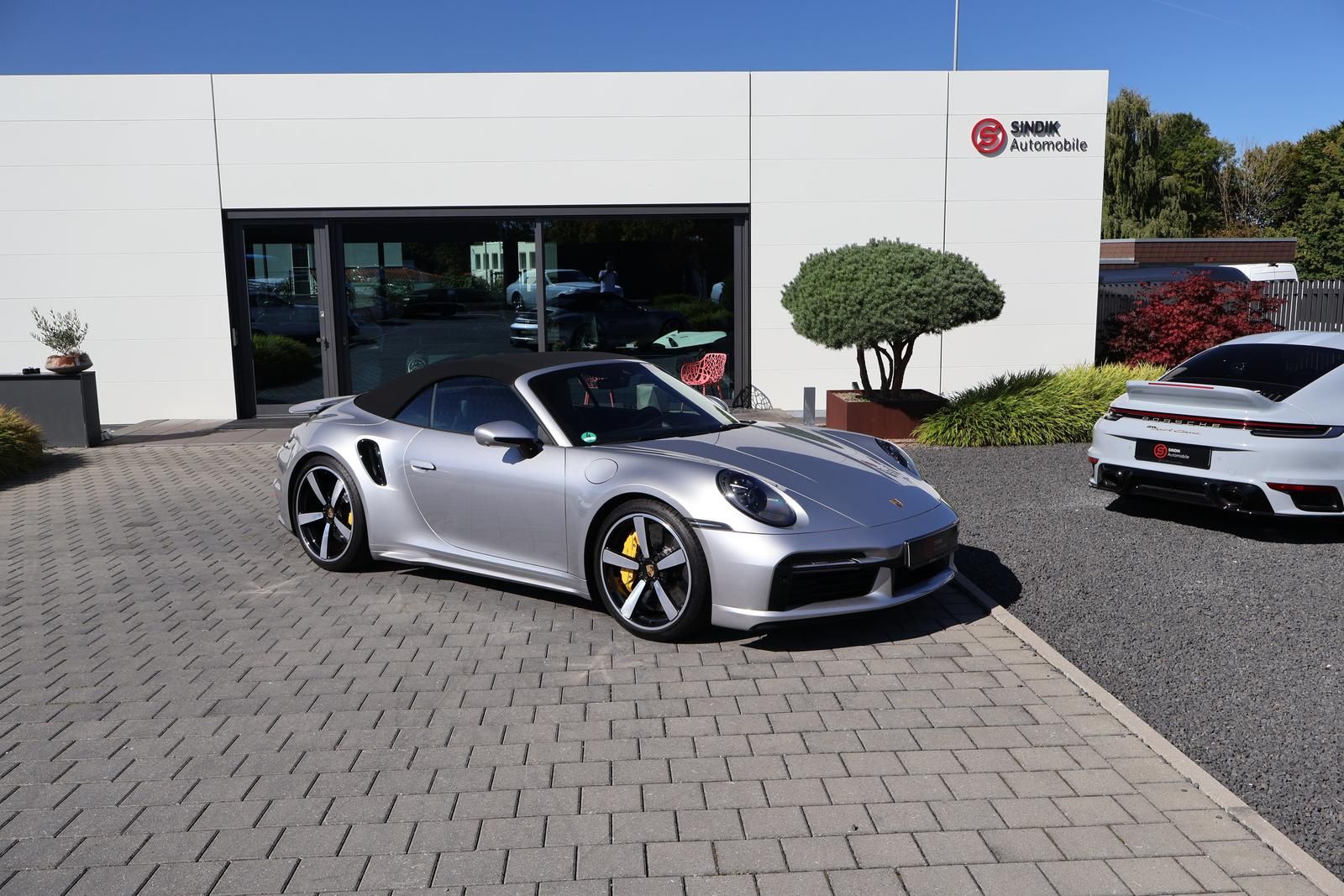 Porsche 992 - 911 Carrera Turbo S cabrio HERITAGE Manuf.