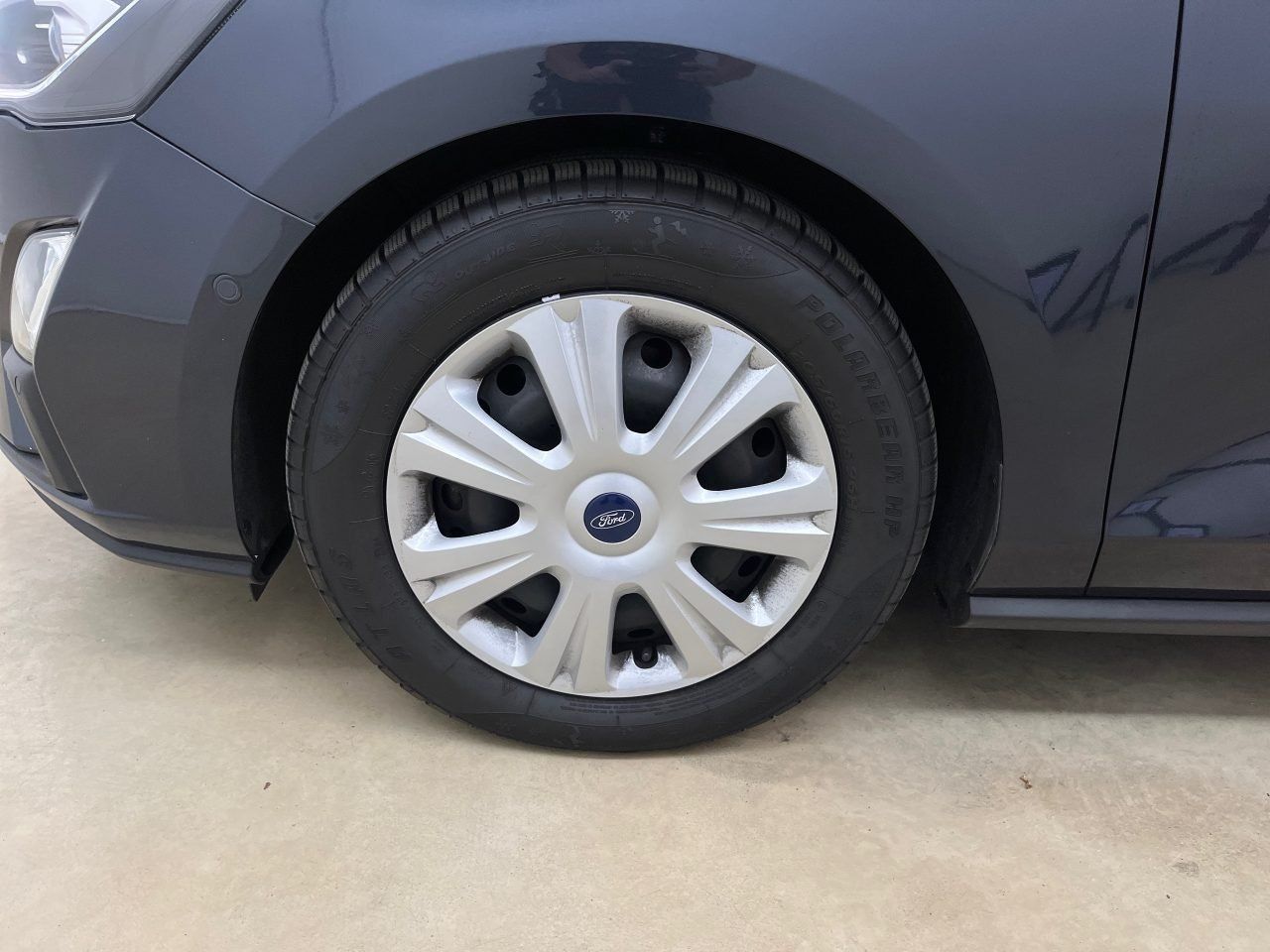 Ford Focus 2.0 EcoBlue Titanium - Samsaru's Car Outlet