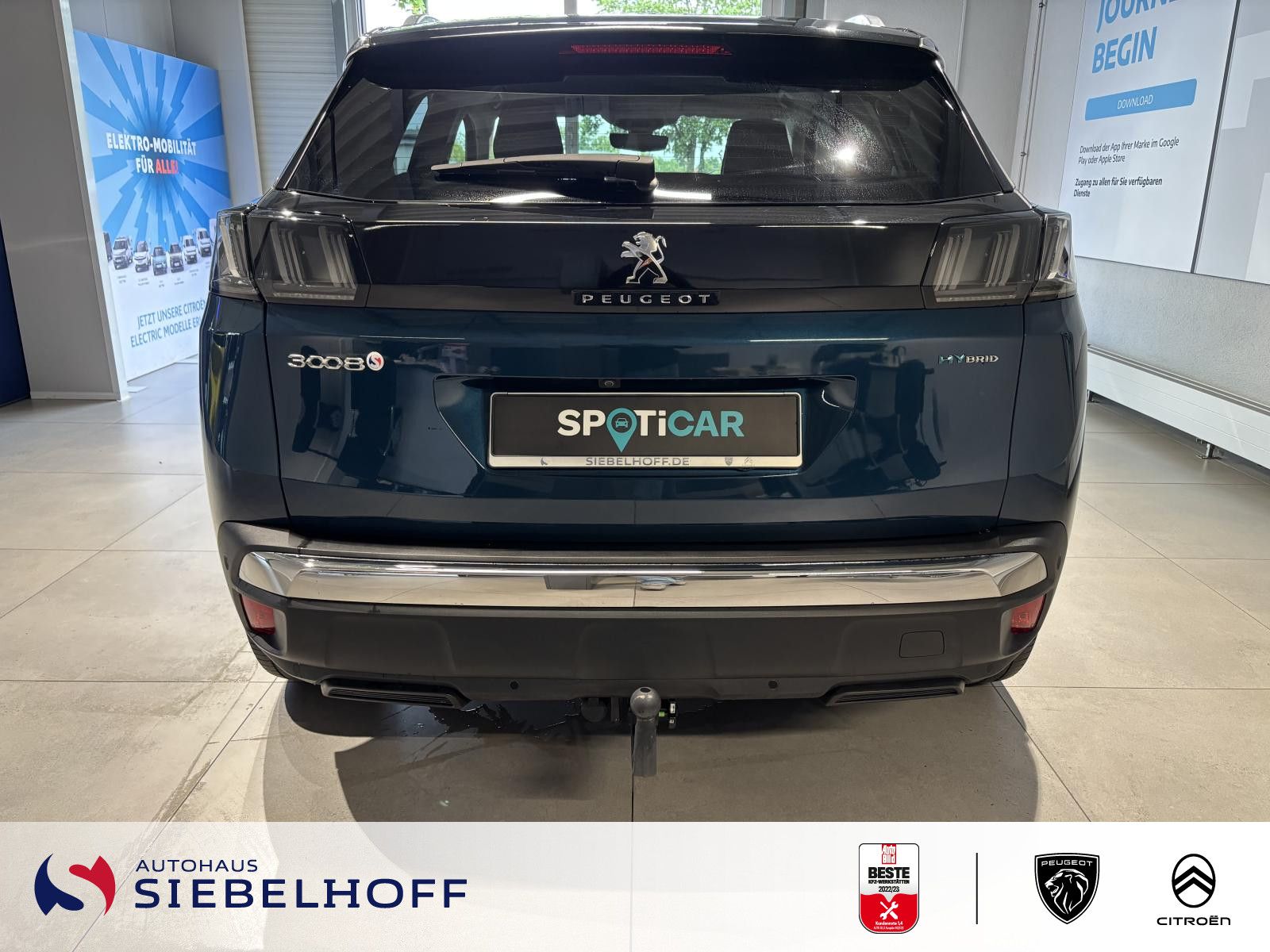 Peugeot 3008 Roadtrip HYBRID 225 e-EAT8