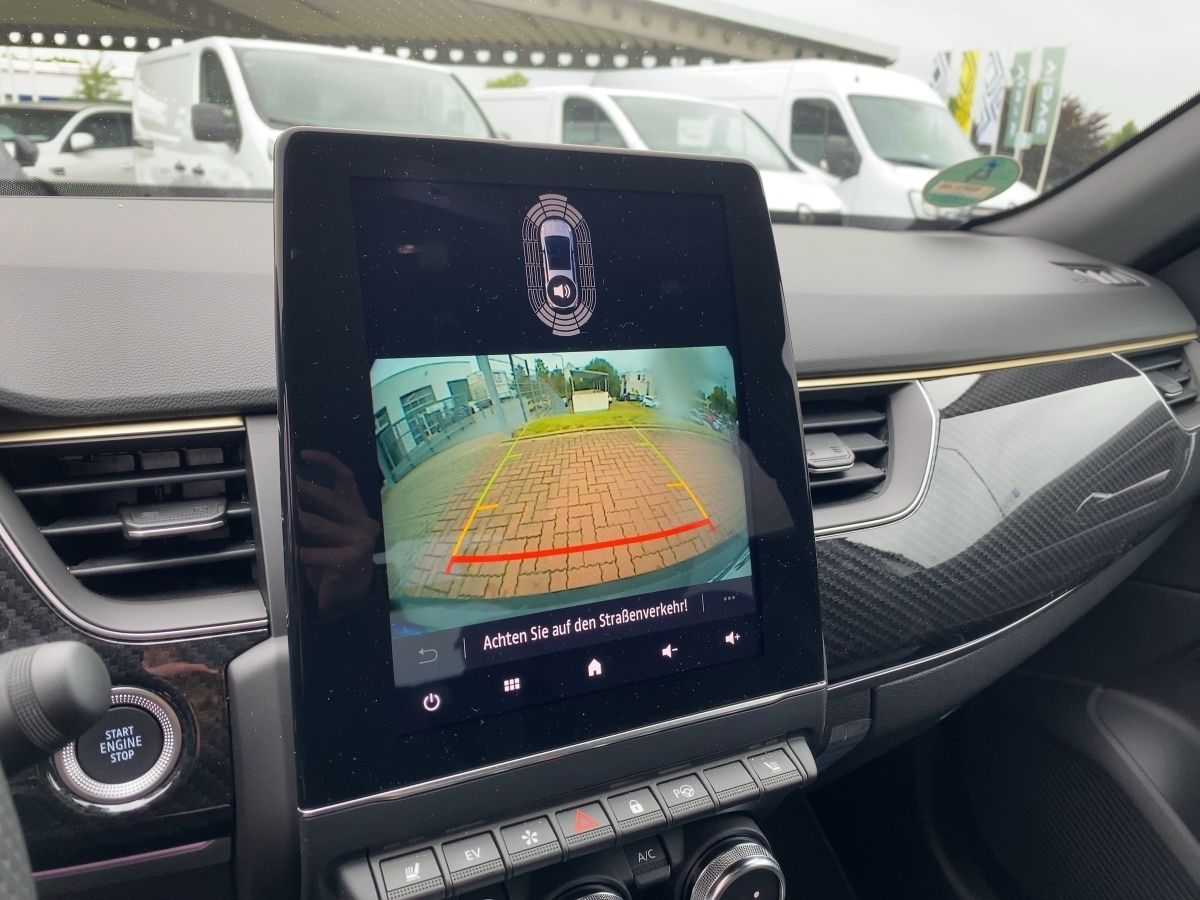 Renault Arkana 1.6 E-TECH Hybrid 145 E-Tech Engineered - Samsaru's Car Outlet