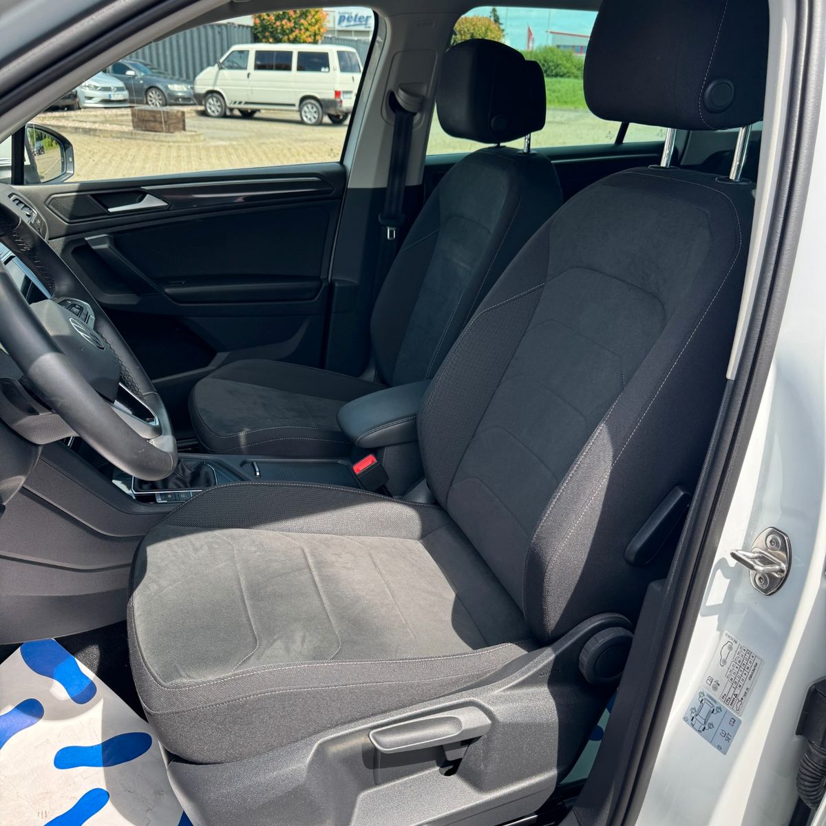 Volkswagen Tiguan Elegance 2.0 TDI - Samsaru's Car Outlet