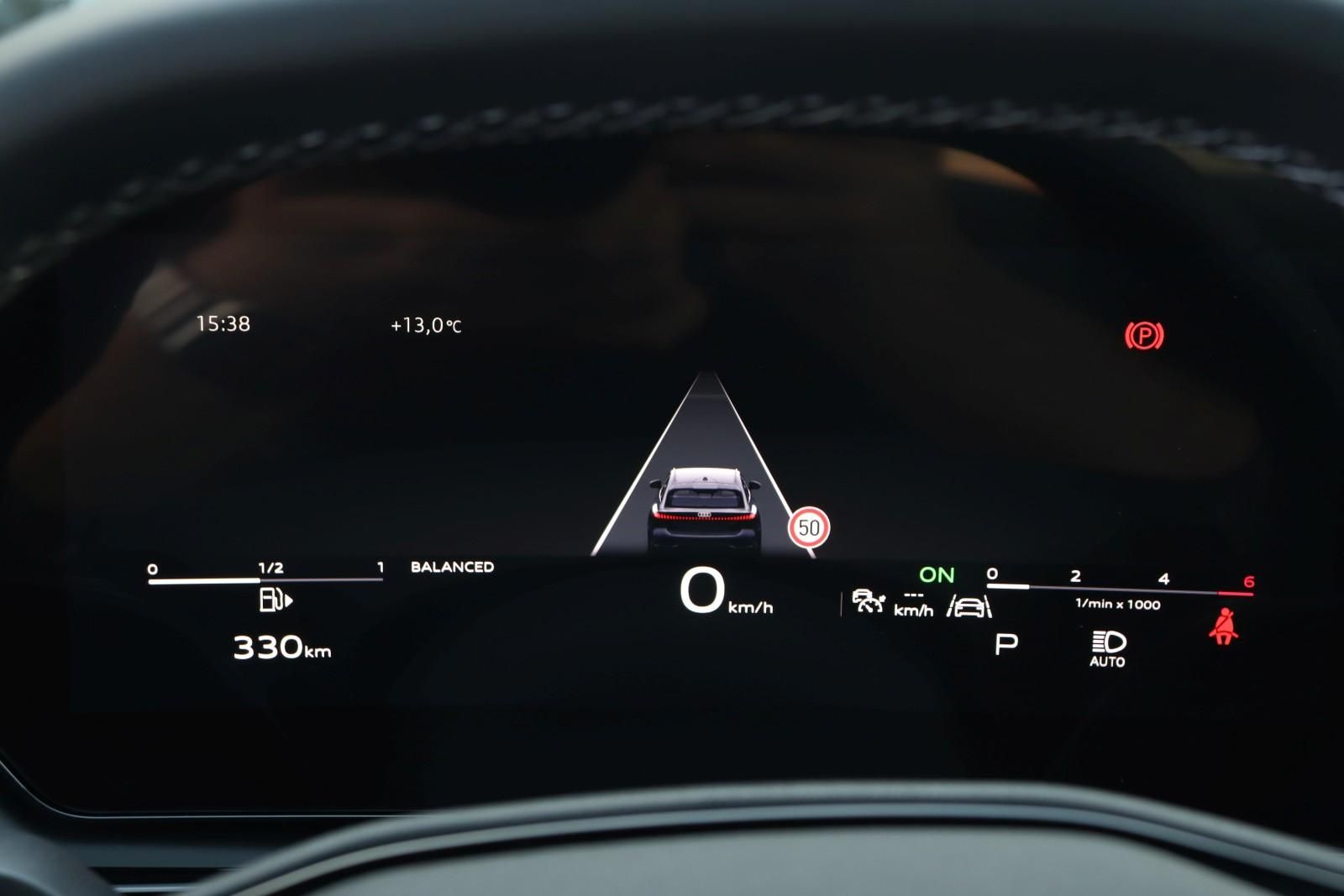 Audi A5 Avant 2.0TDI quattro Edit one S-LINE +AHK+ACC