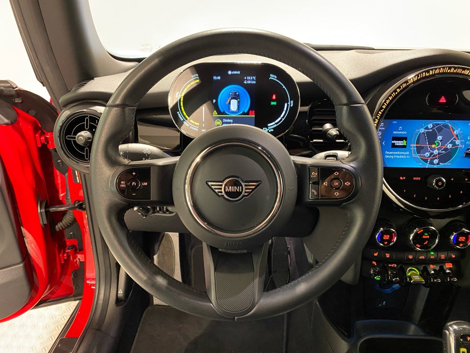 MINI Cooper SE - Samsaru's Car Outlet