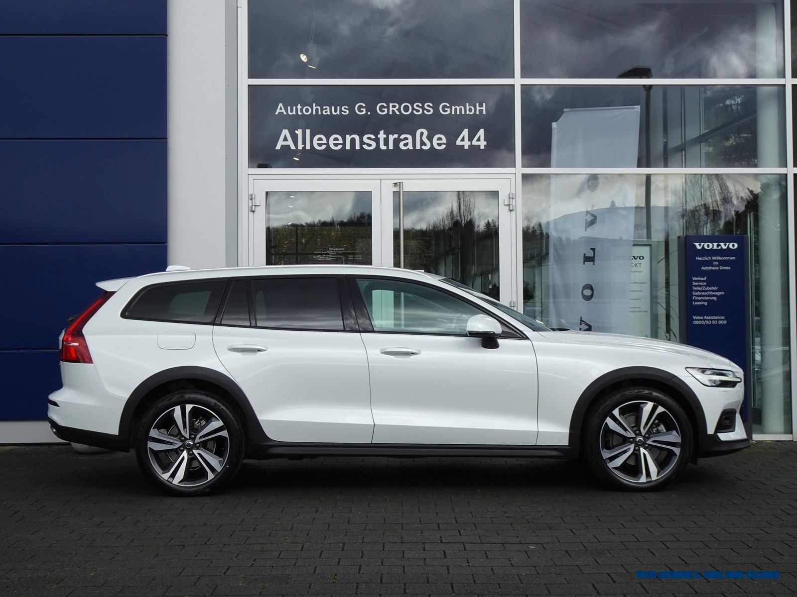 Volvo V60 Cross Country