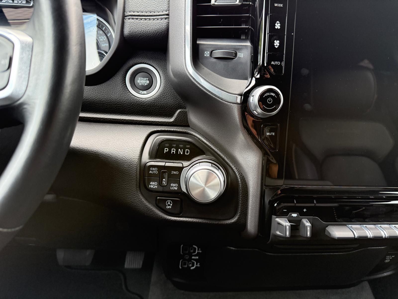 Dodge LPG*LARAMIE*OFFROAD*LIFT*AHK*NAVI*LED*GARANTIE*