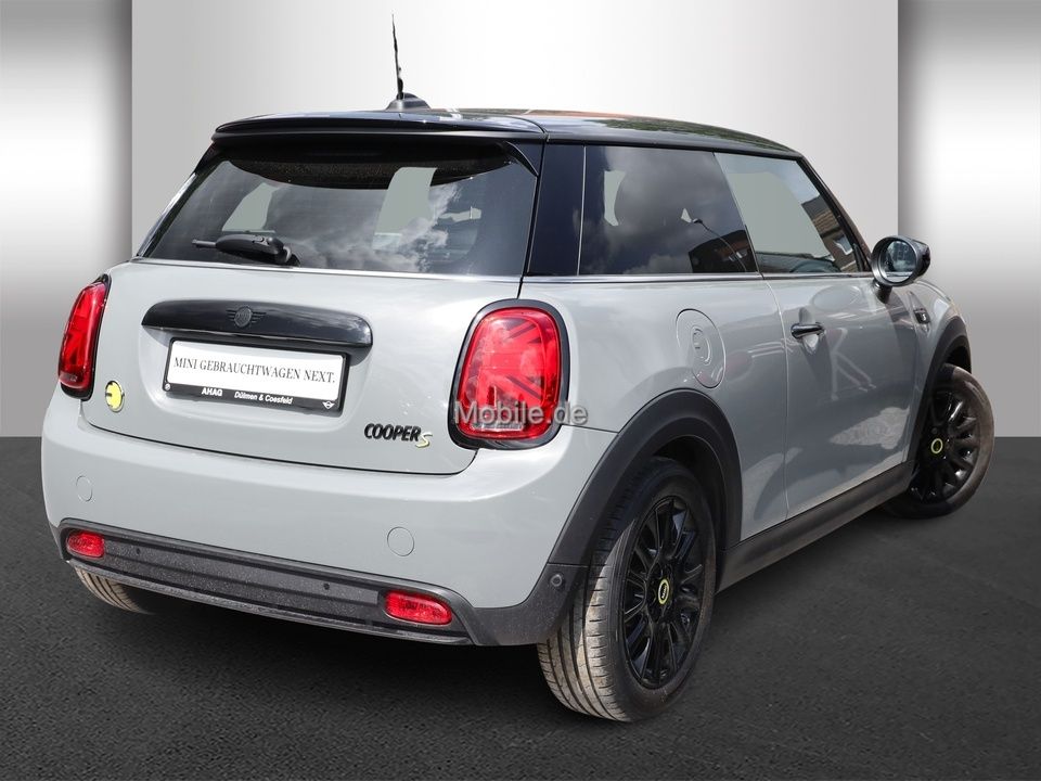 MINI Cooper SE Classic - Samsaru's Car Outlet
