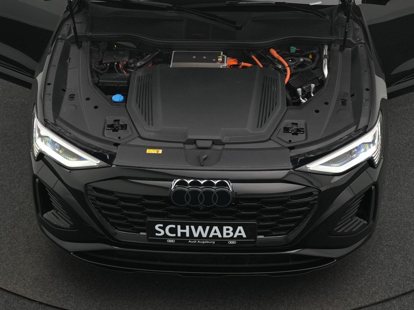 Audi Q8 e-tron S line 55 quattro *Opt.schw*PANO*AHK*