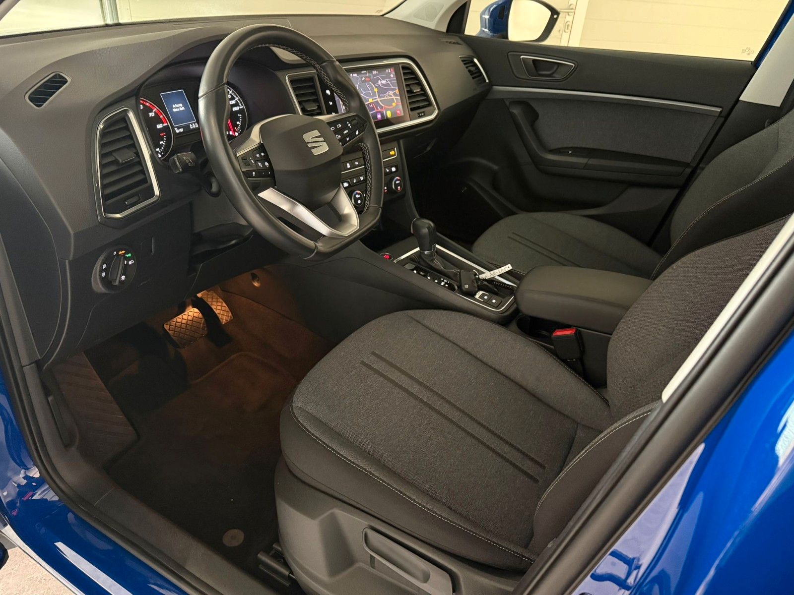 Seat Ateca 1.5 TSI DSG Style*LED*NAVI*SHZ*ACC*AHK*