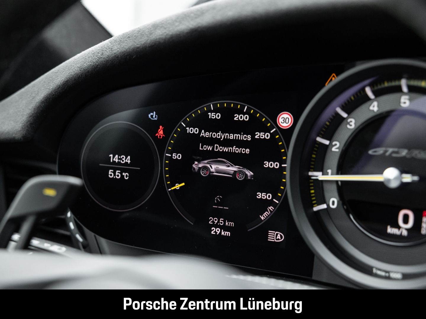 Porsche 992 911 GT3 RS - Samsaru's Car Outlet