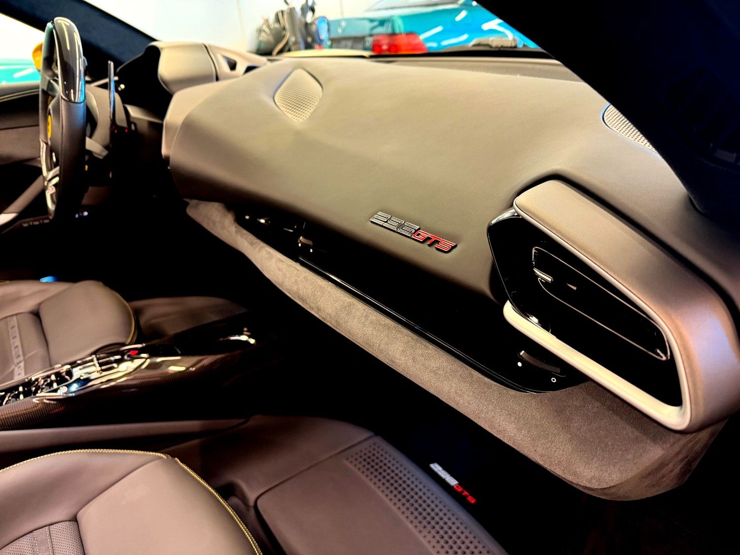 Ferrari 296 GTS - Samsaru's Car Outlet