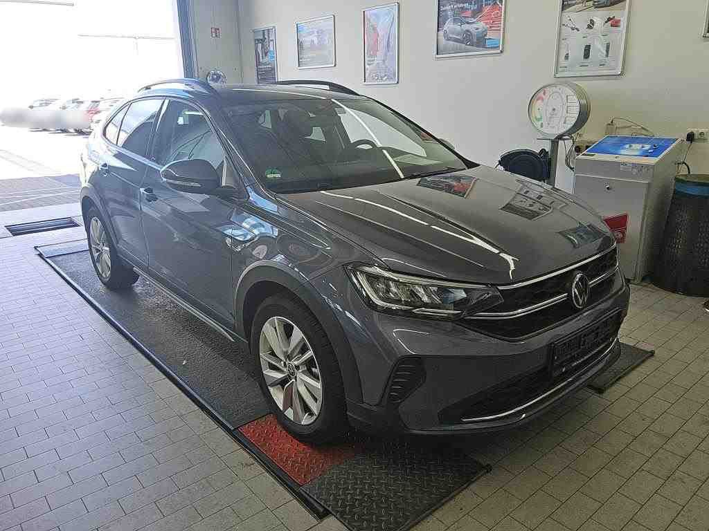 Volkswagen Taigo 1.0 TSI LIFE - Samsaru's Car Outlet