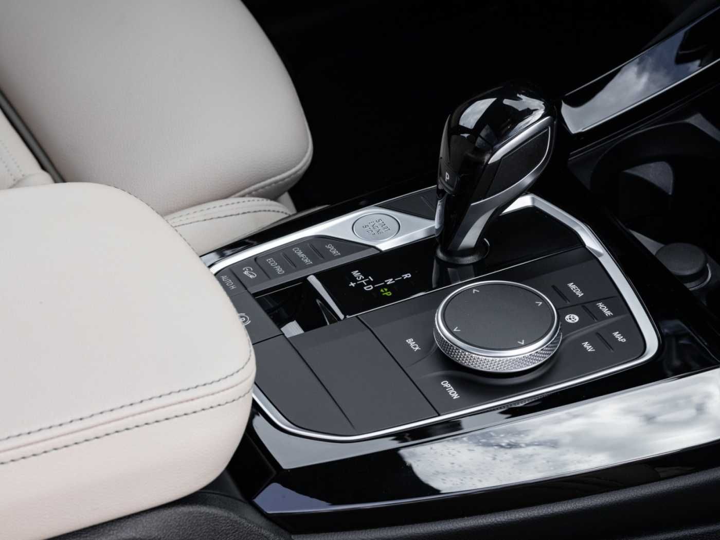 BMW X3 xDrive30d M Paket - Samsaru's Car Outlet