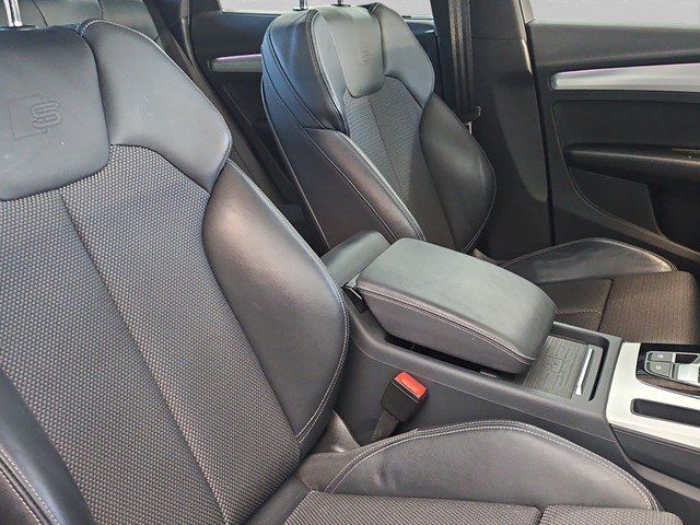 Audi Q5 50 TDI quattro S line *AHK*NAVI*PANO*OPTIK* V