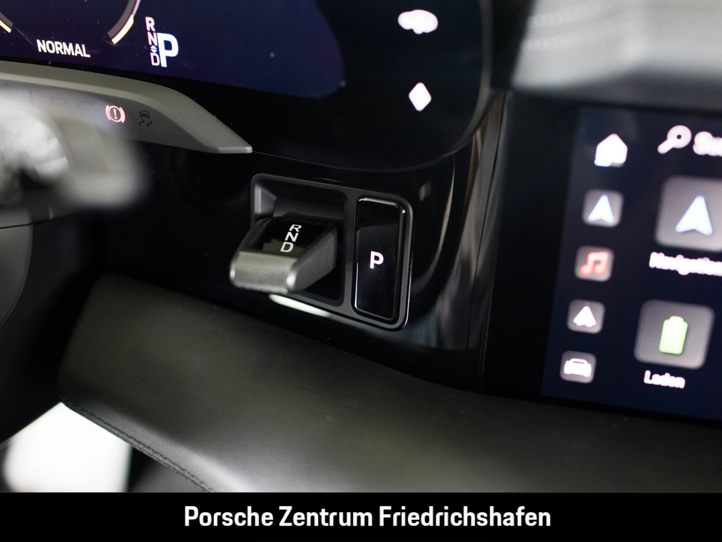 Porsche Taycan Turbo S Sport Turismo Burmester InnoDrive