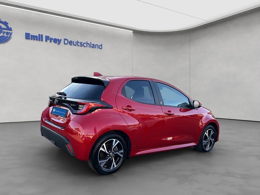 Toyota Yaris Hybrid 1.5 VVT-i Team Deutschland