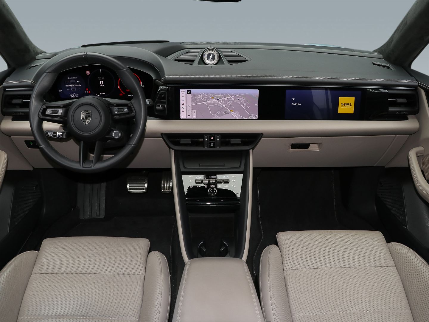Porsche Macan Turbo InnoDrive HA-Lenkung Surround View
