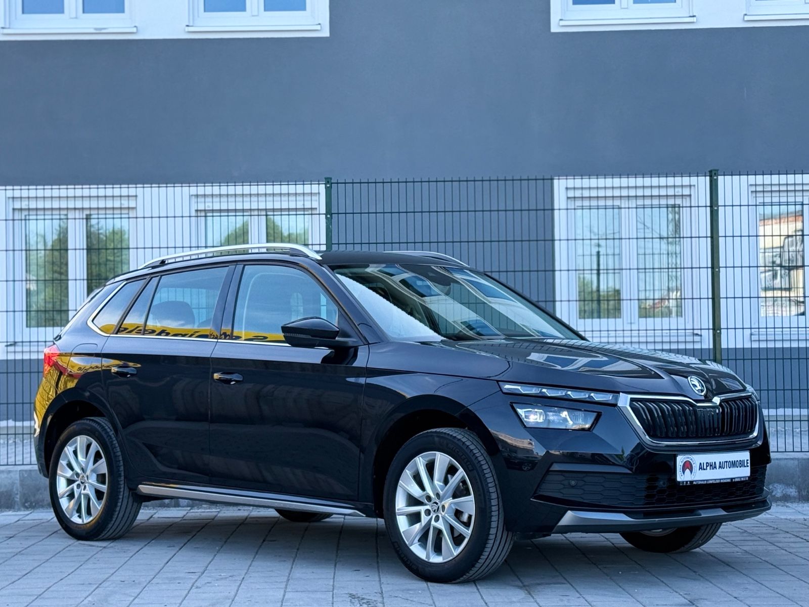 Skoda Kamiq Style - Samsaru's Car Outlet