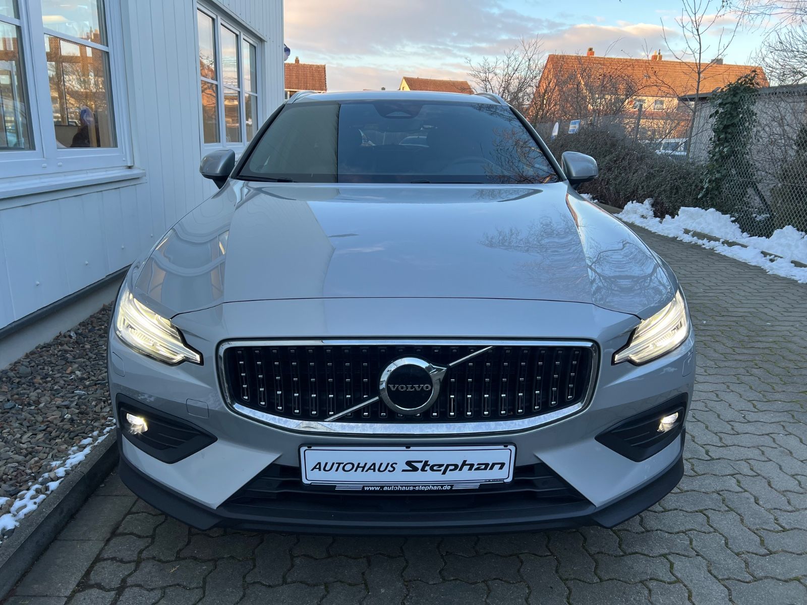 Volvo V60 Cross Country B4 D AWD Autom. Plus GARANTIE