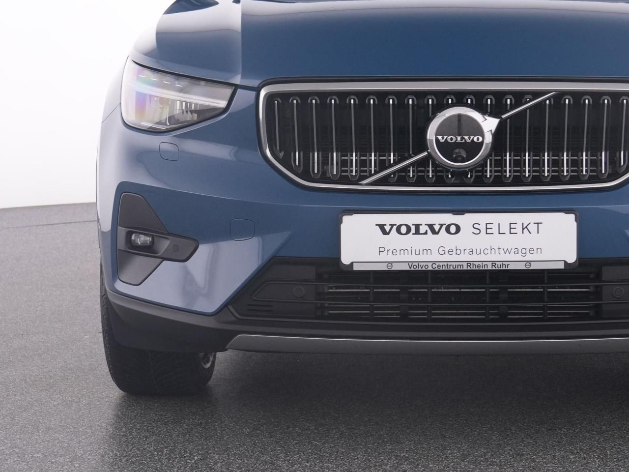 Volvo XC40 T4 Plus Bright Plug-In - Samsaru's Car Outlet