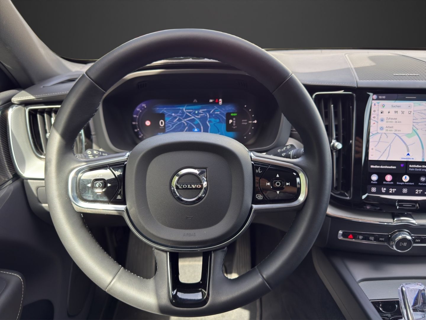 Volvo XC60 T8 AWD Ultimate Dark Recharge Plug-In Hybri