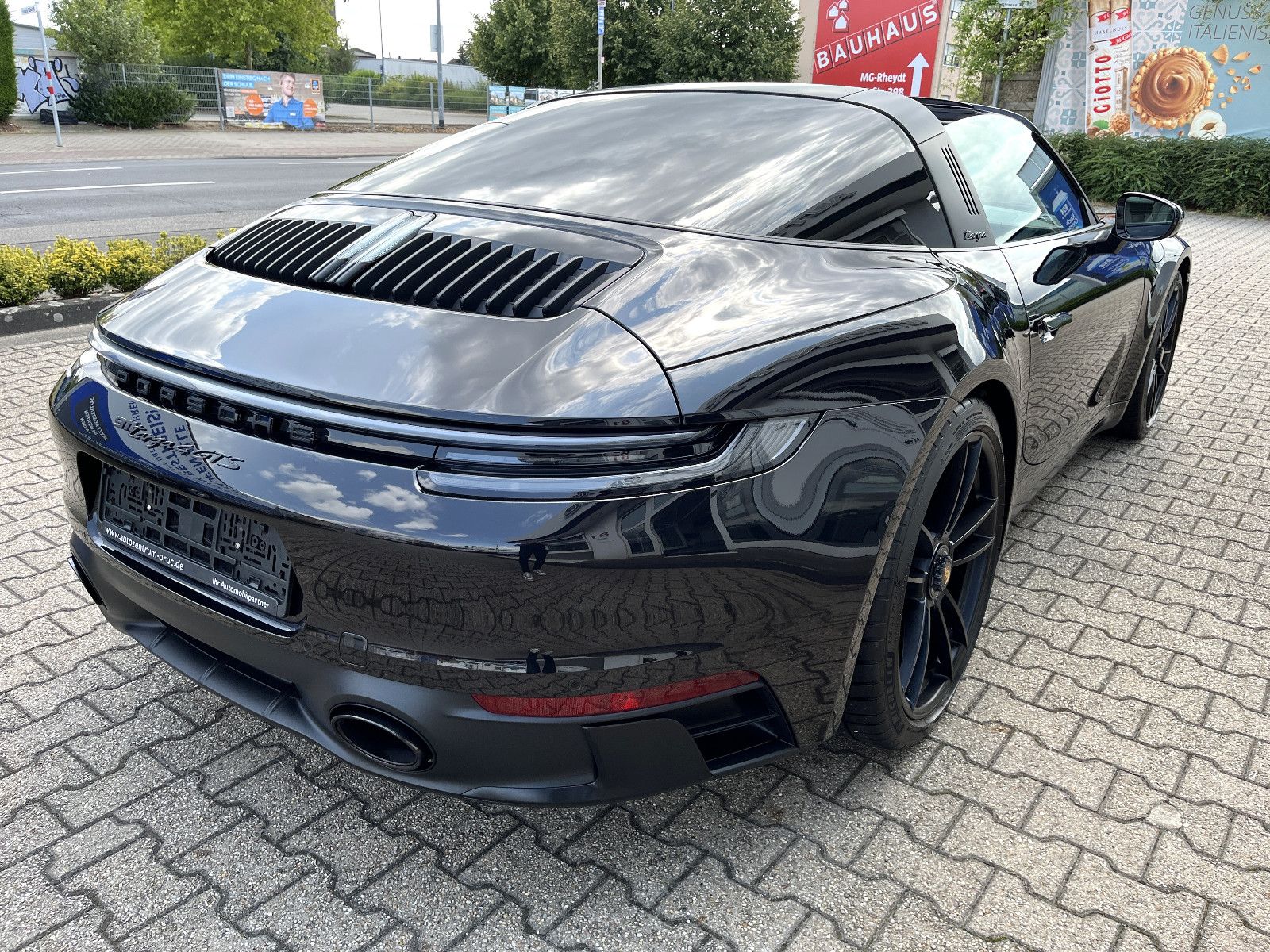 Porsche 911 Targa 4 GTS *Lift*Matrix*ACC*18-Wege*Bose*