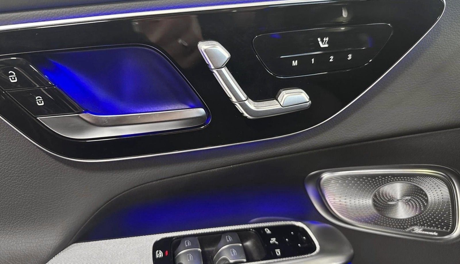 Mercedes-Benz GLC 300 e 4Matic Coupé AMG Premium *BURM/PANO/36