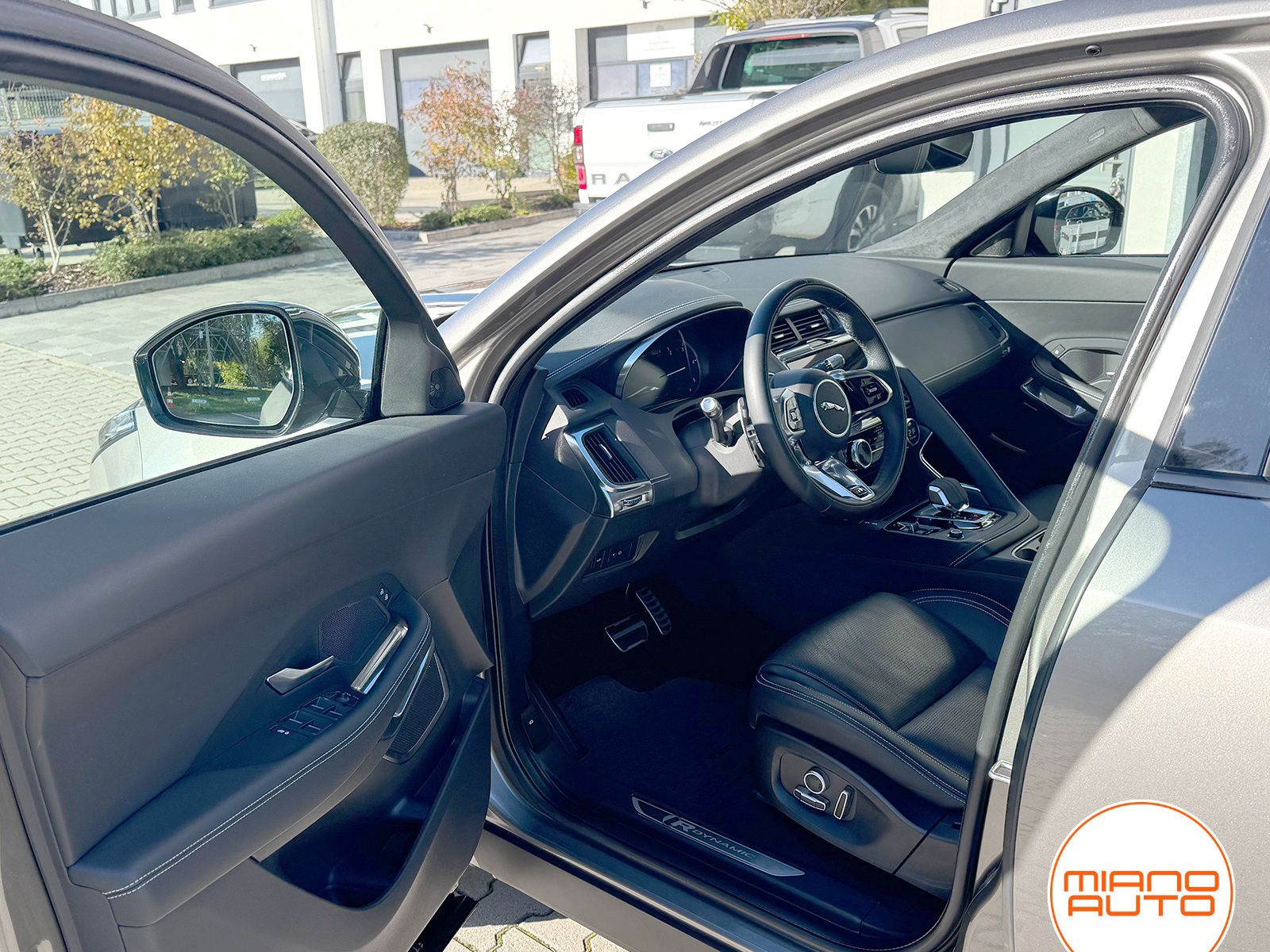 Jaguar E-PACE R-Dynamic S AWD *Mod. 2022|Pano|BlackPack