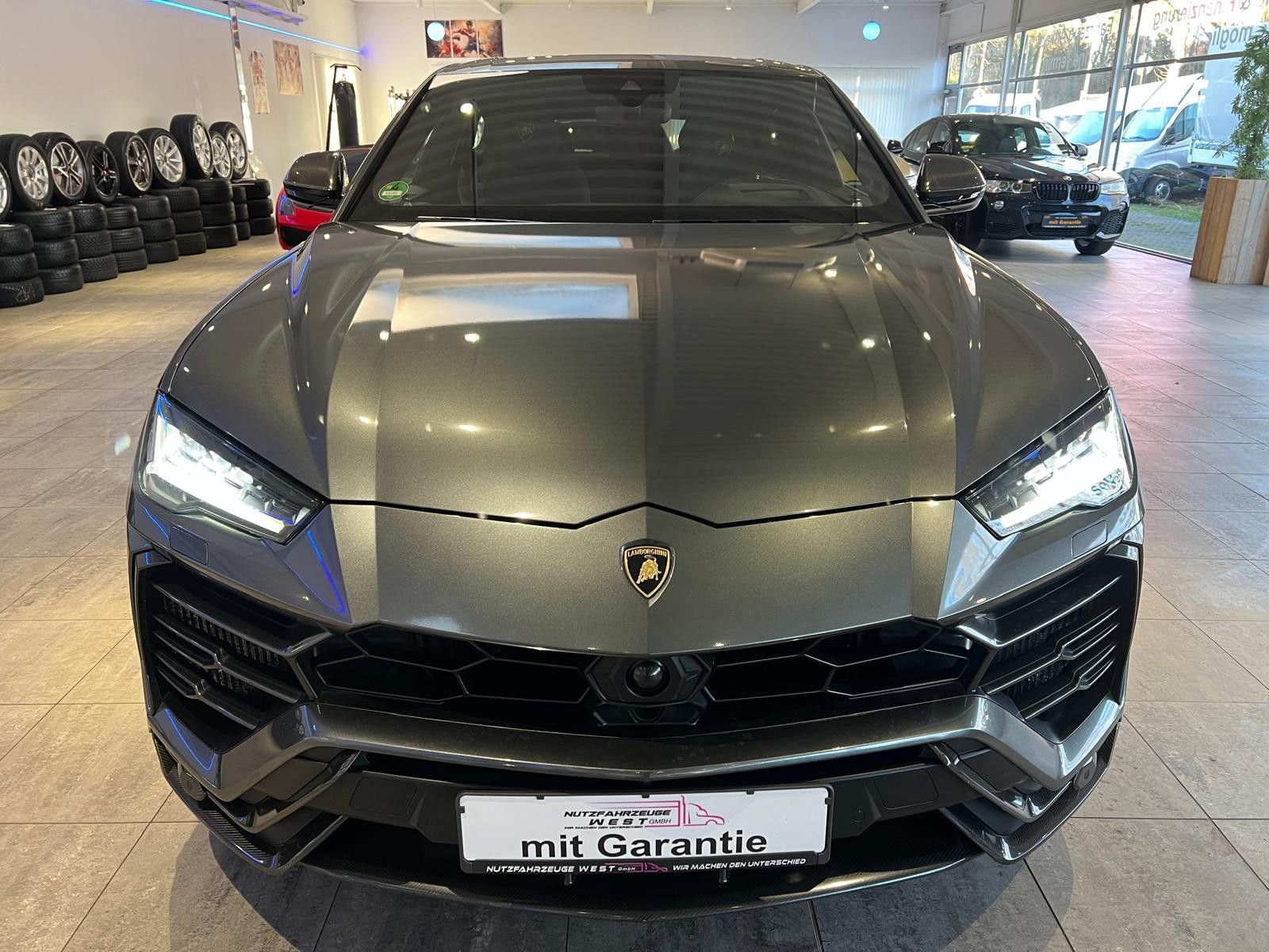 Lamborghini Urus *Großes Carbon Paket*Akrapovic*Garantie
