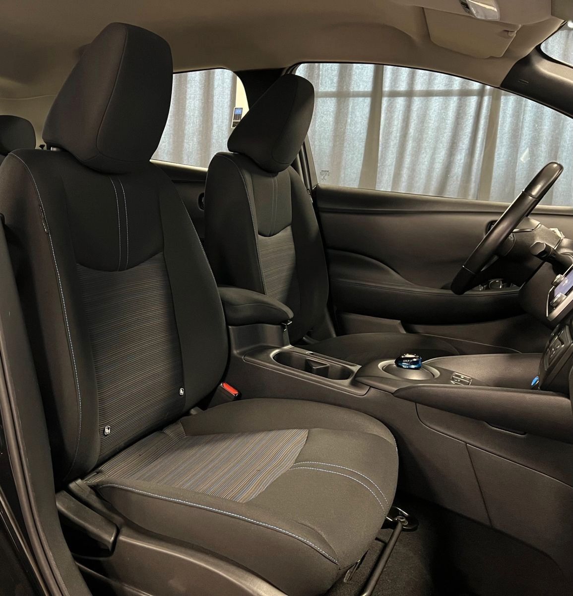 Nissan Leaf 62KWH - Samsaru's Car Outlet