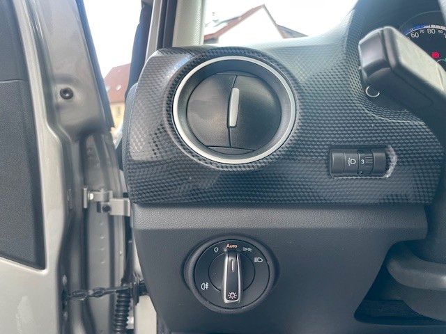 Volkswagen e-up! move up! - Samsaru's Car Outlet