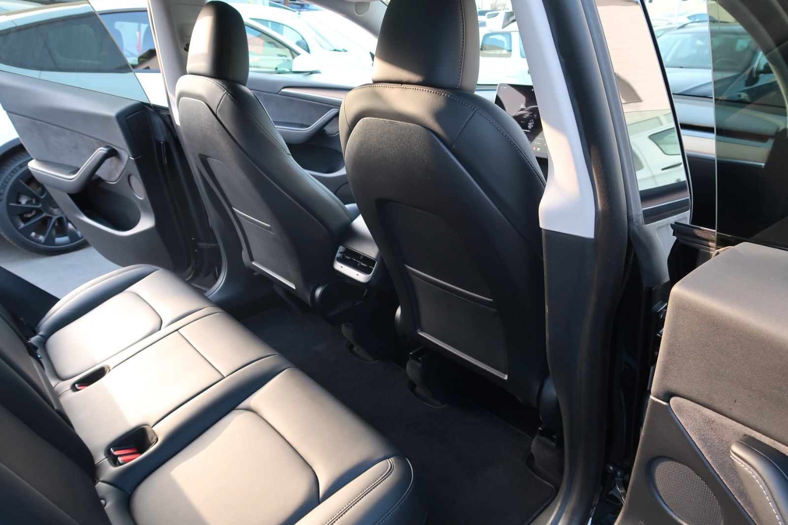 Tesla Model Y Long Range Dual AWD # AHK # black #MWST.