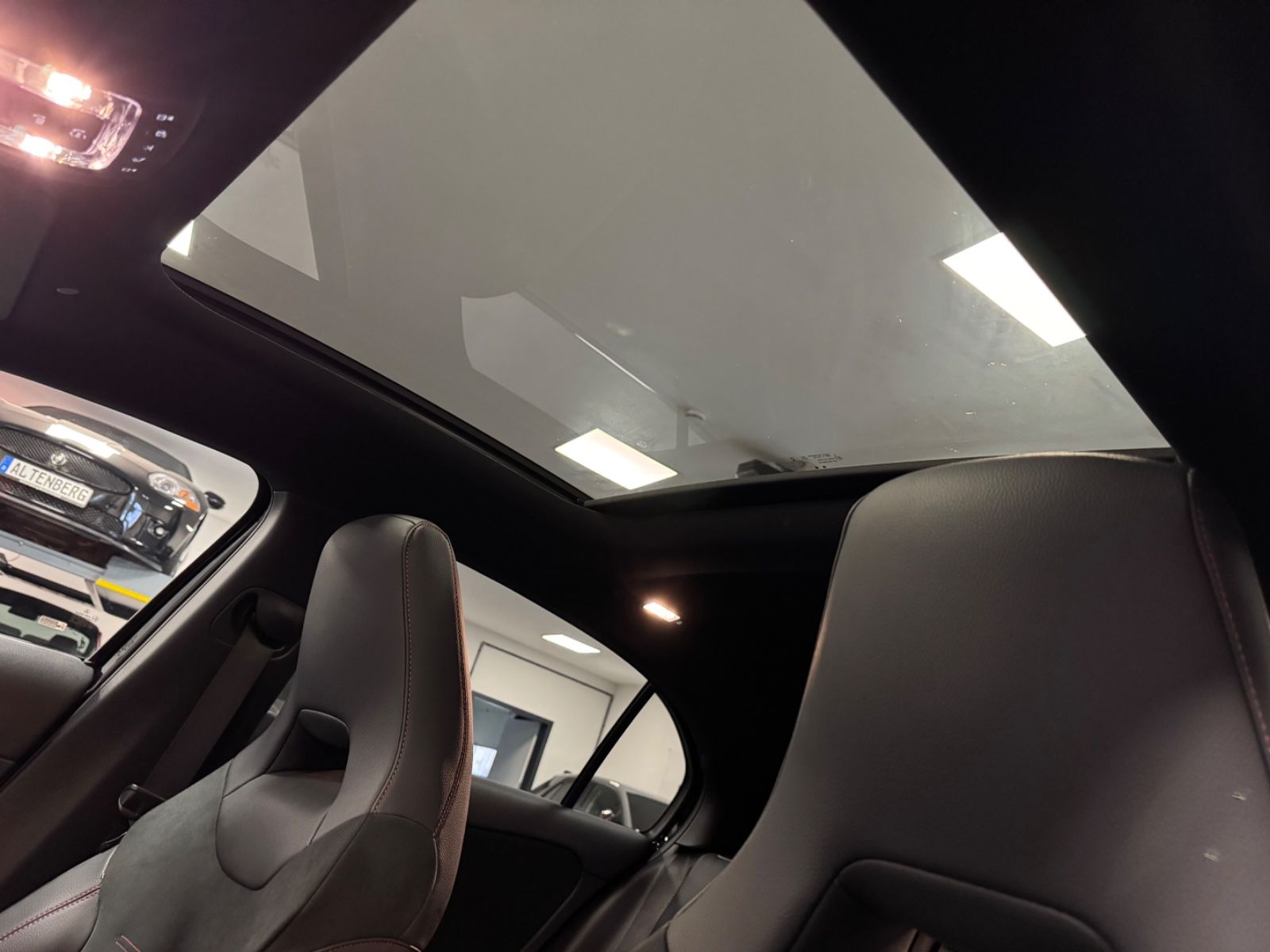 Mercedes-Benz A 200 AMG - Samsaru's Car Outlet