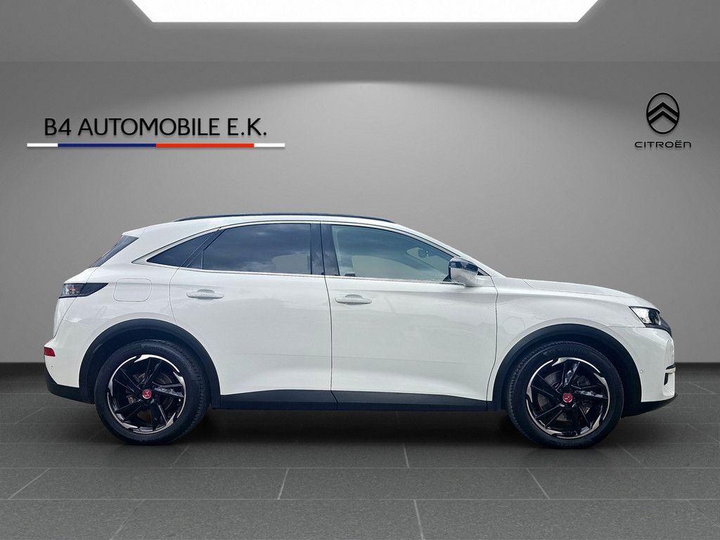 DS Automobiles DS 7 Crossback E-Tense 225 Performance Line +
